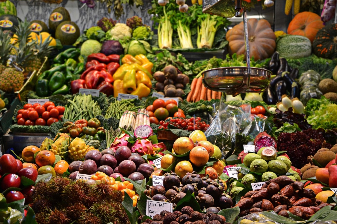 Image: Vegetable market / Unsplash / plant-based