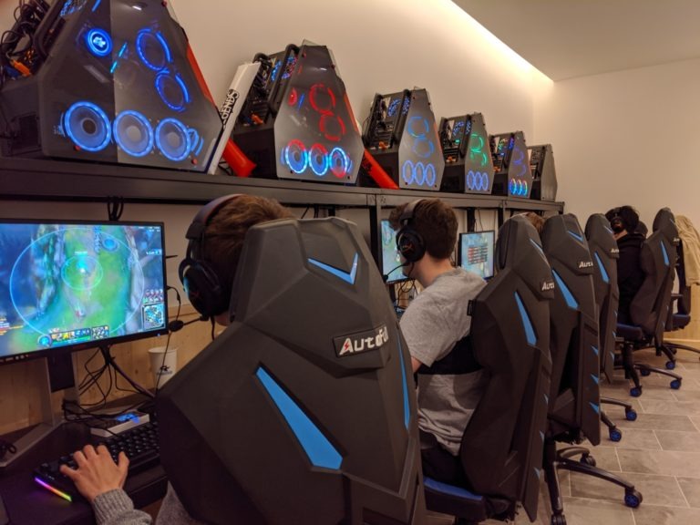 New Wanyoo gaming cafe opens its doors in Coventry The Boar