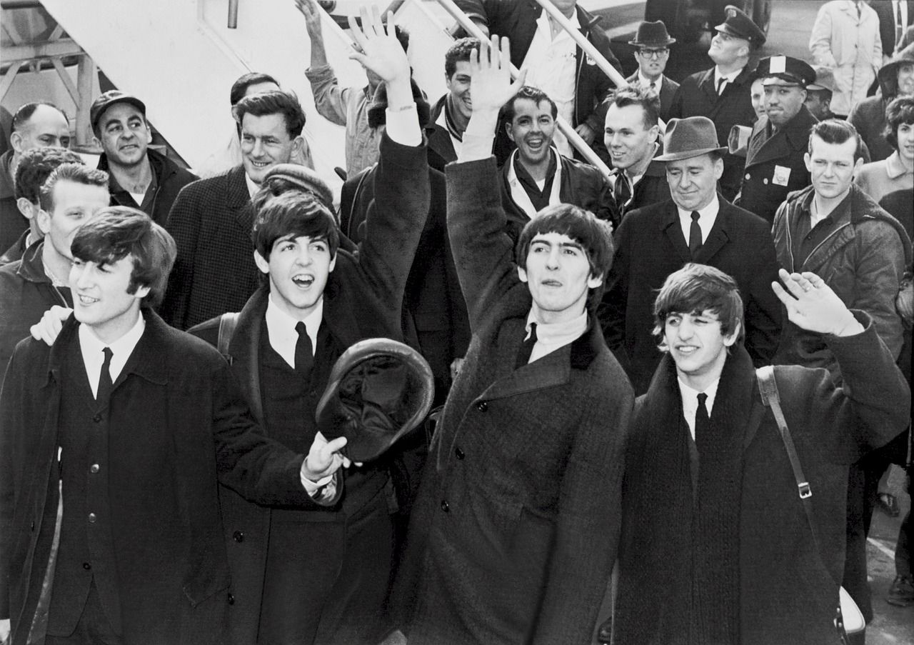 the beatles band black and white image