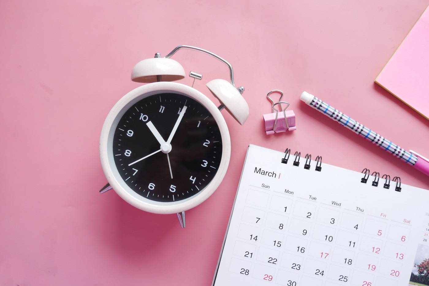 Picture showing a clock indicating deadline/Image: Unsplash