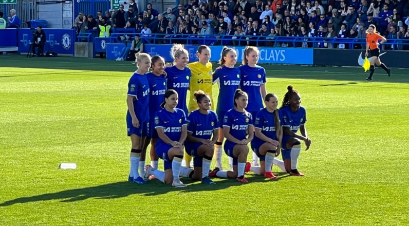 Chelsea Women's Team Pose in 2023