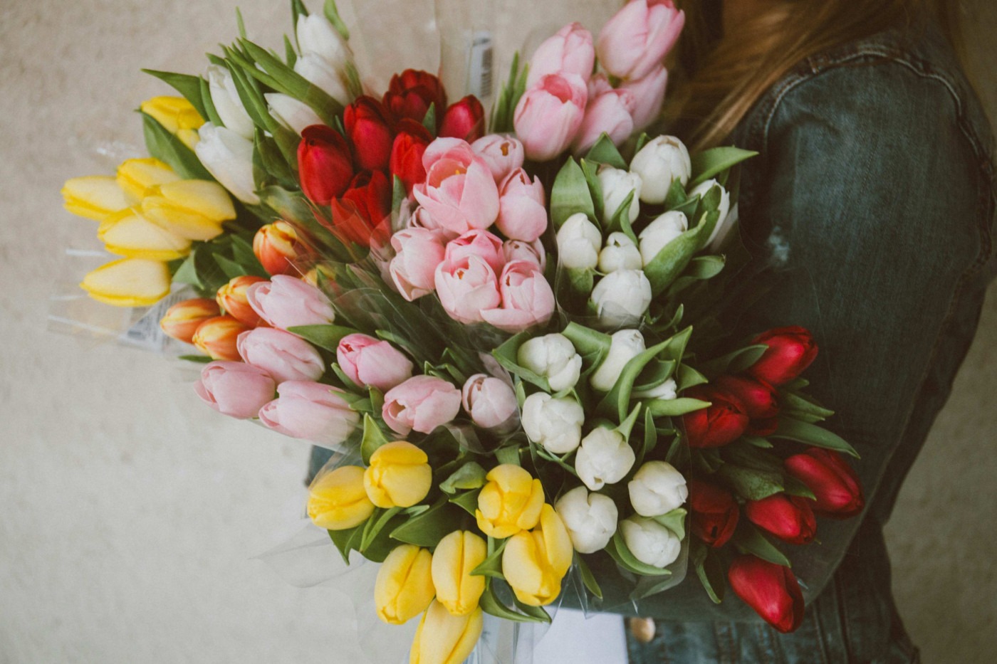 Flowers/ Image: Alisa Anton/ Unsplash