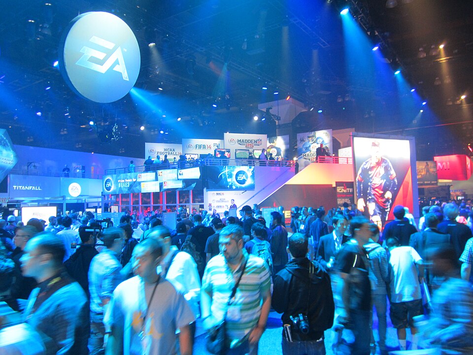 2013 E3 - EA Booth